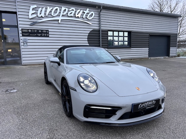 Porsche 992 TARGA 4S 450 PDK