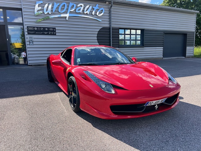 Ferrari 458 ITALIA F1